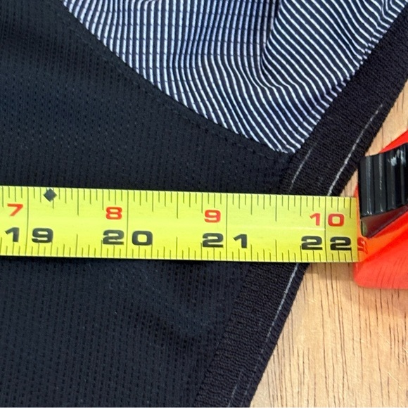 Authentic Nike Soccer Black Top XL - Picture 9 of 10